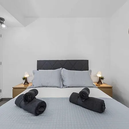 Zen And Pool Apartment *